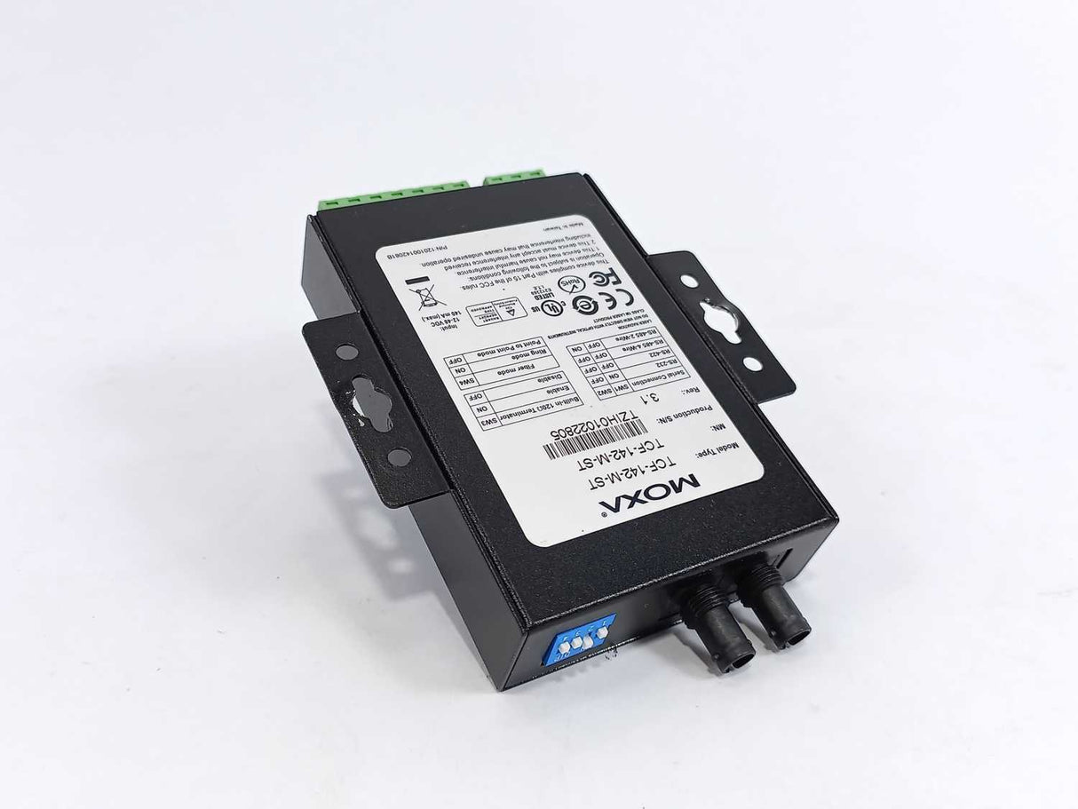 Moxa TCF-142-M-ST Transio RS-232/422/485 Serial to Fiber Converter