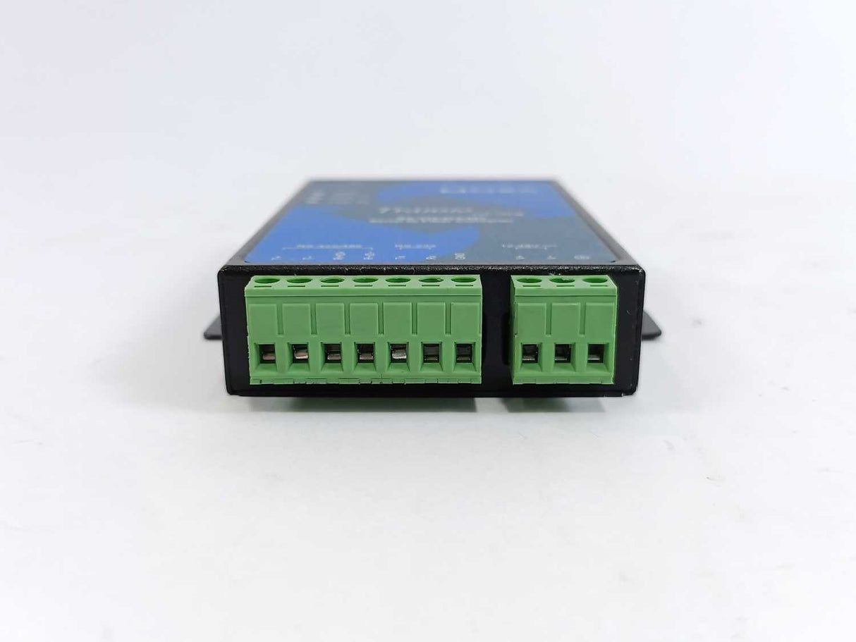 Moxa TCF-142-M-ST Transio RS-232/422/485 Serial to Fiber Converter