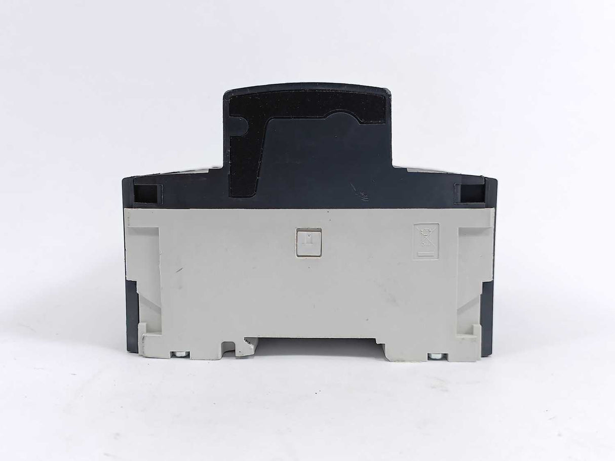 Schneider Electric NG125L 18818 Circuit Breaker C 32A