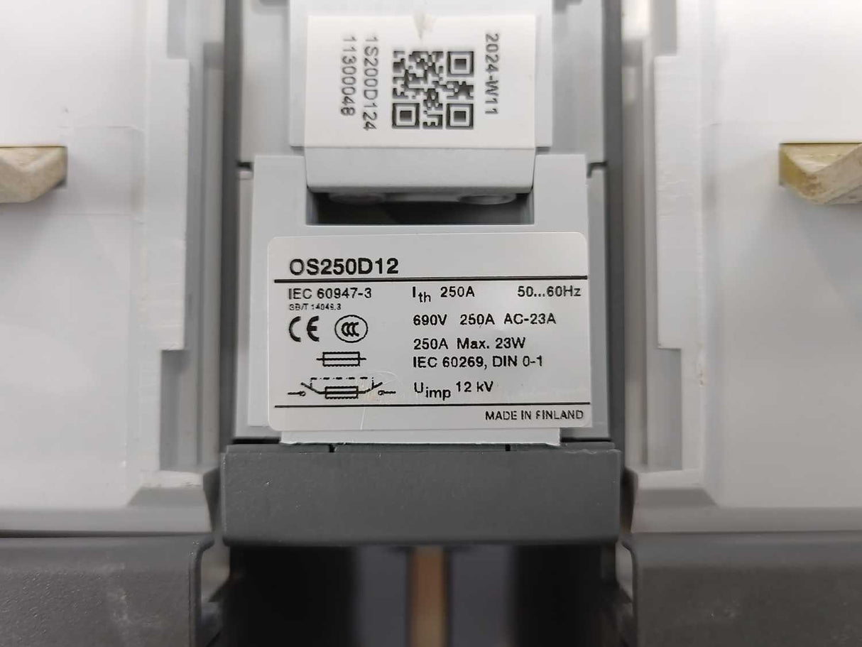 ABB OS250D12 1SCA022727R0010 Switch Fuse 3-Pole