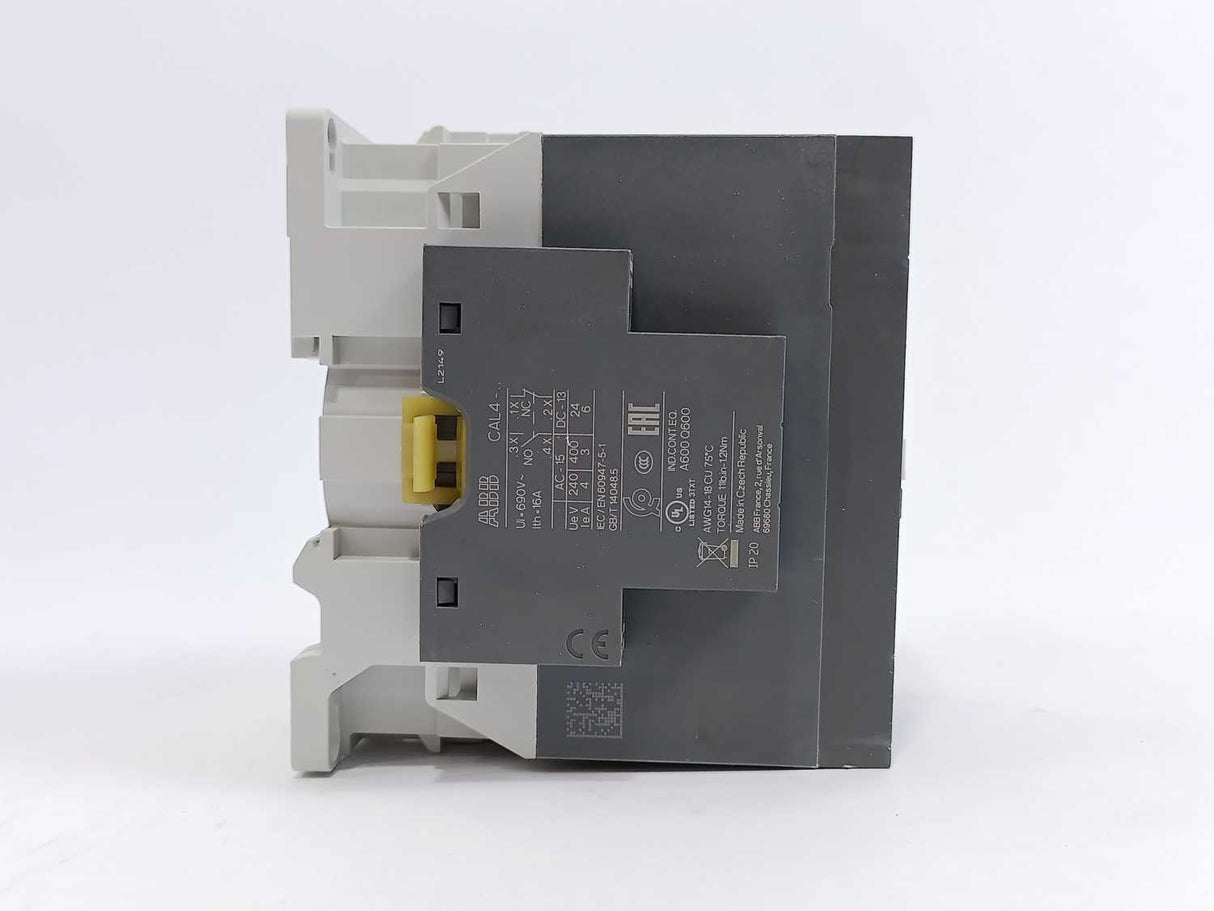 ABB AF65-30-00-13 3 pole Contactor with Screw Terminals 100-250V 50/60Hz-DC