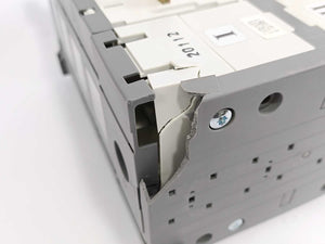 ABB OT315E04CP 1SCA022775R7150 4-Pole Manual Change-Over Switch