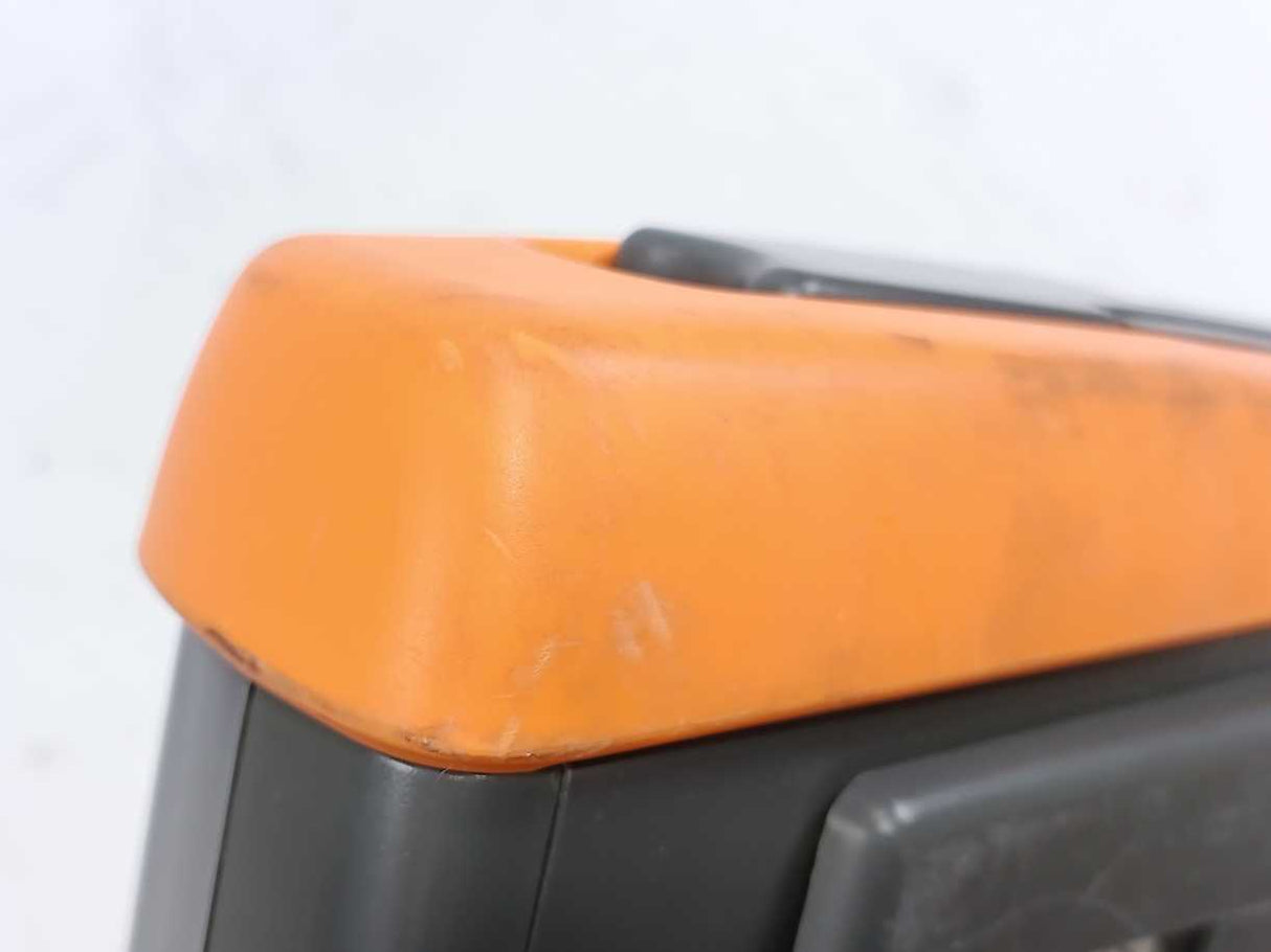 HT instruments I-V400 Solar I-V Portable Curve Tracer