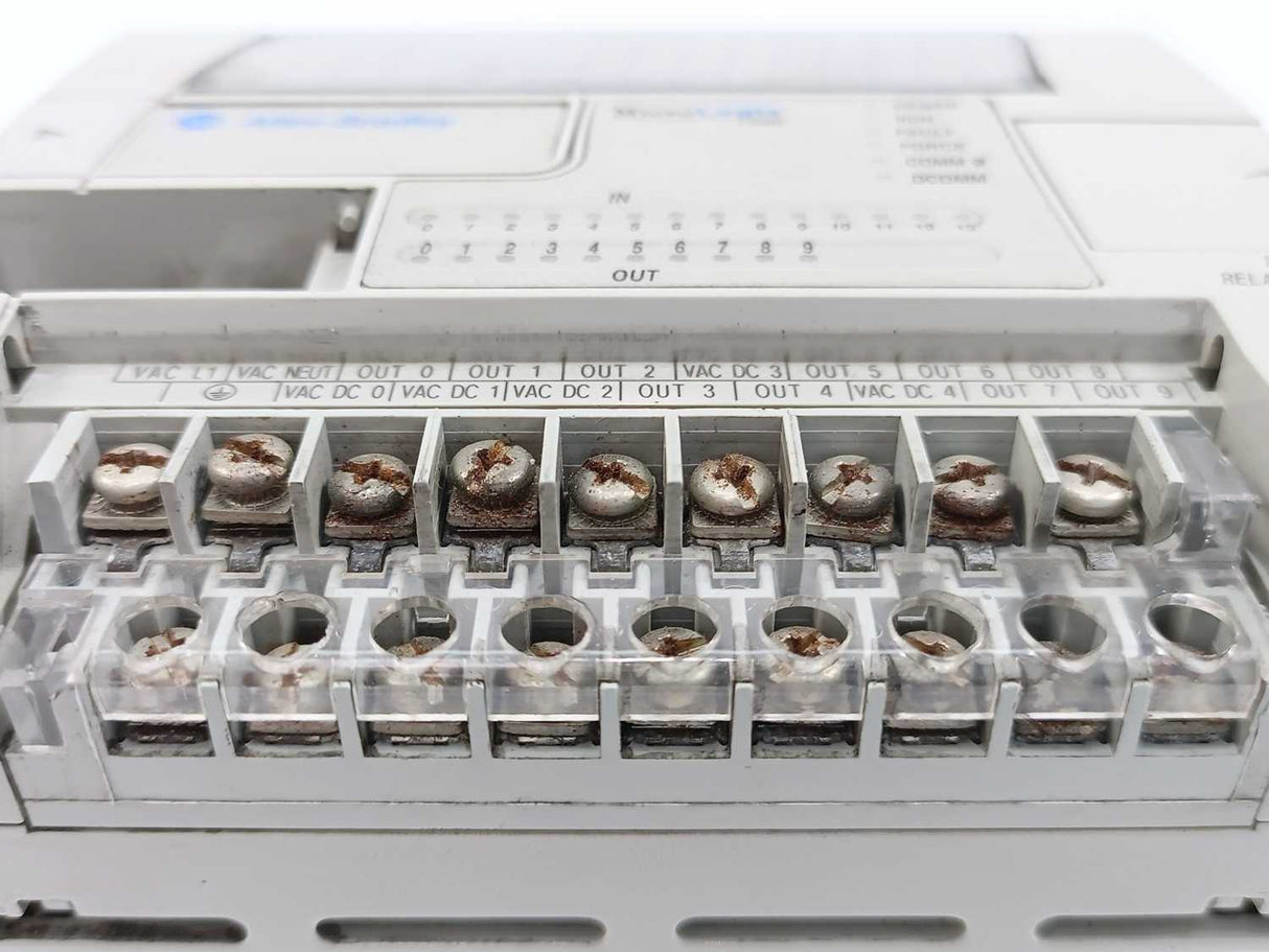 AB 1762-L24BWA Ser. C MicroLogix 1200 24 Point Controller