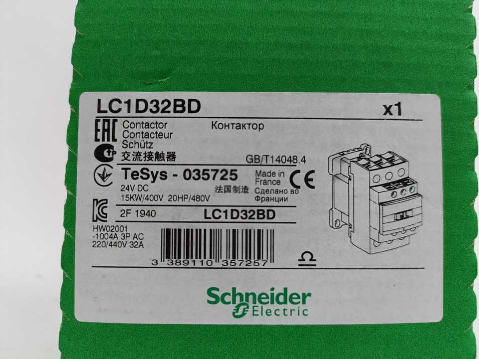 Schneider Electric LC1D32BD Contactor