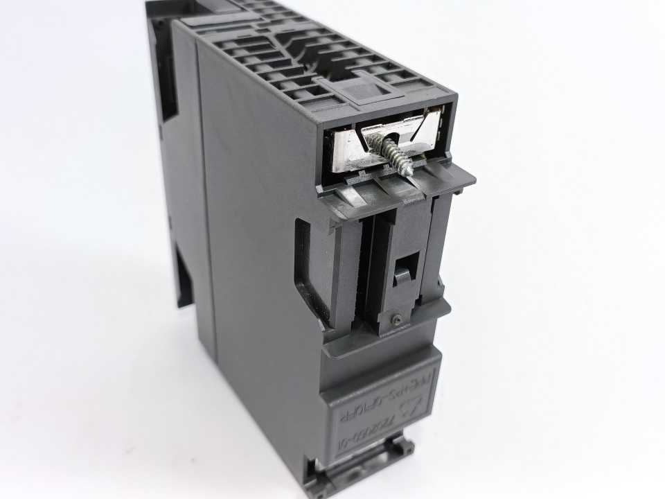 Siemens 6ES7 332-5HD01-0AB0 S7-300 Analog Output Module AO 4x12BIT