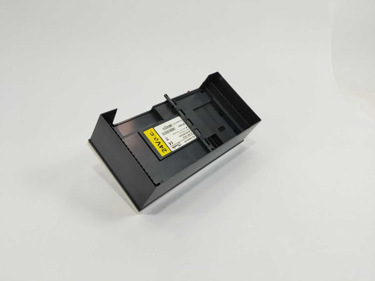 Danfoss 087H3044 ECL Comfort 310, LCD Dot Matrix