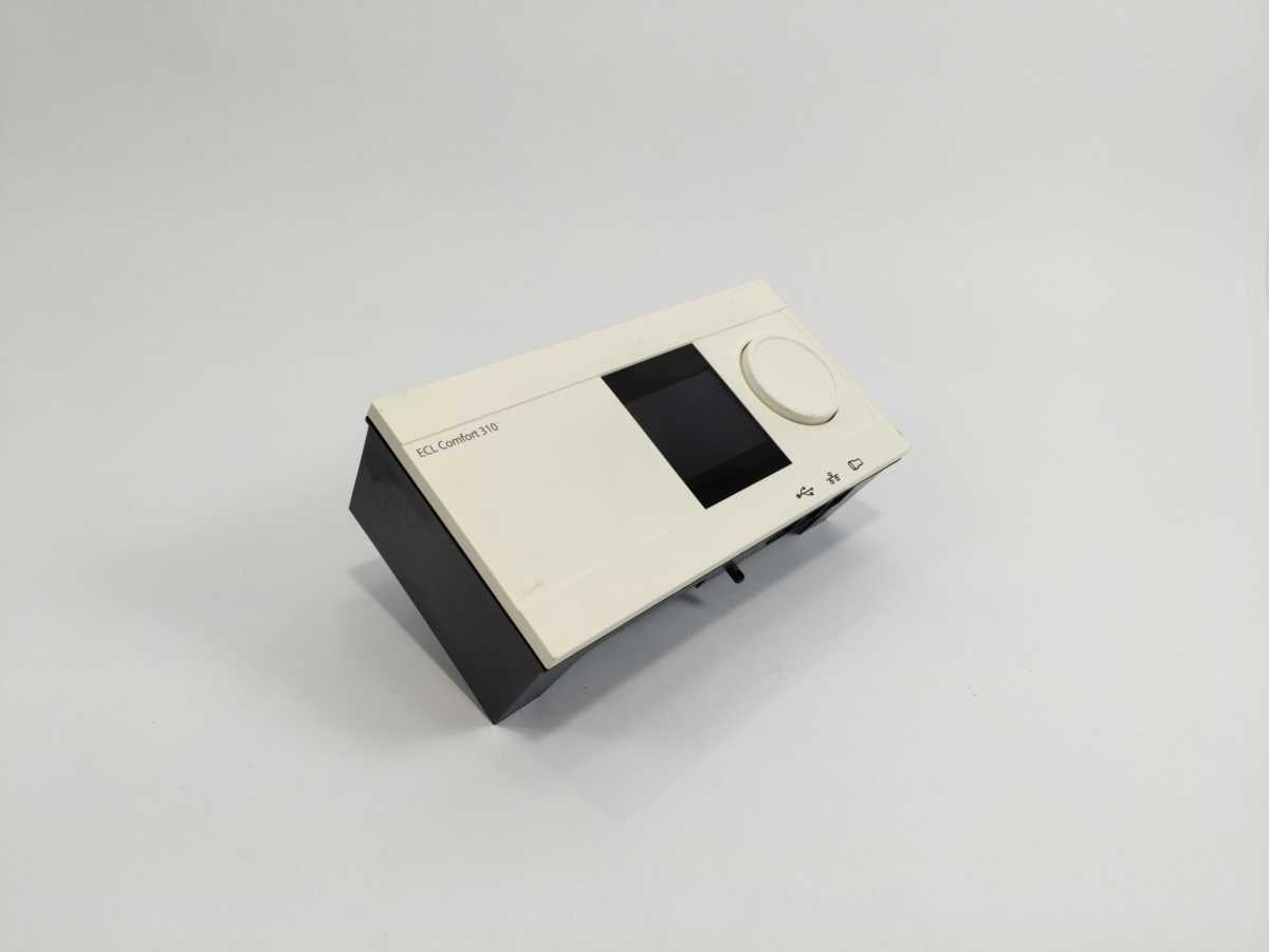 Danfoss 087H3040 ECL Comfort 310, 230V