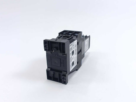 Siemens 3RT2026-1BB44-3MA0 SIRIUS Power Contactor w/A8E56200509430 Contact Block