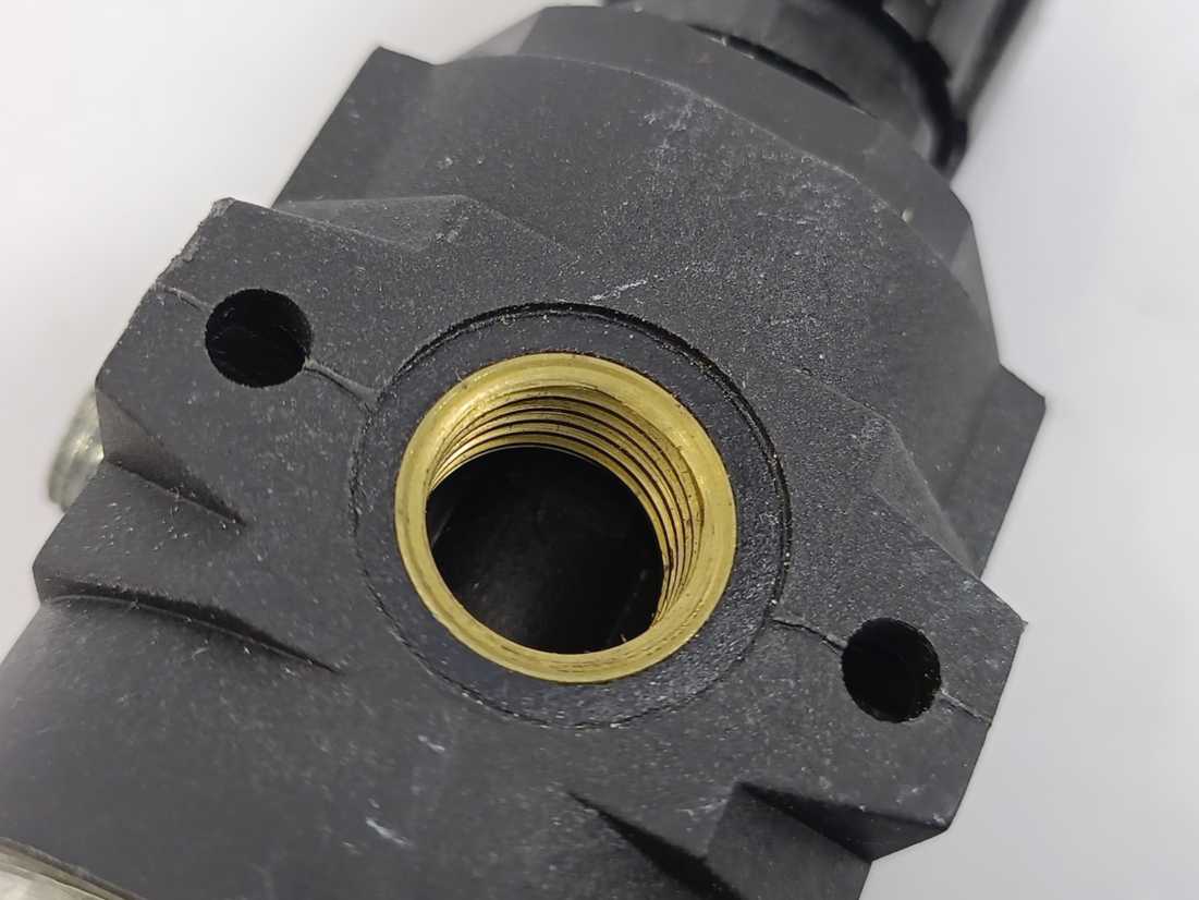 Parker P3A-EA12CEBNP Filter Regulator 8bar