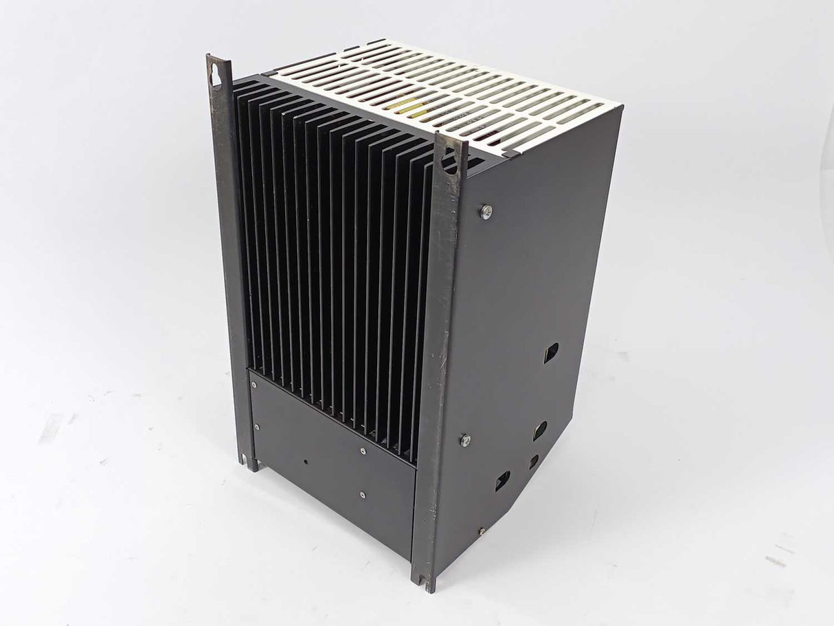LENZE 333074 8308 E.1B.2.0 Frequency Inverter