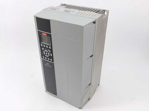 Danfoss FC-202P4K0T4P55H1XGXXOXSXXXXAXBXCXXXXDX 134F4713 VLT Drive 0.4 kW