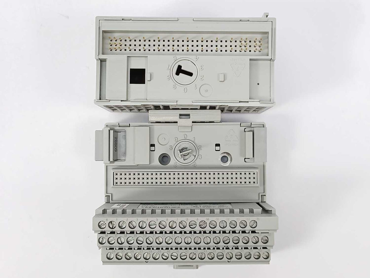 AB 1794-IB16 Ser. A Input Module w/ 1794-TB3 Ser. A Base