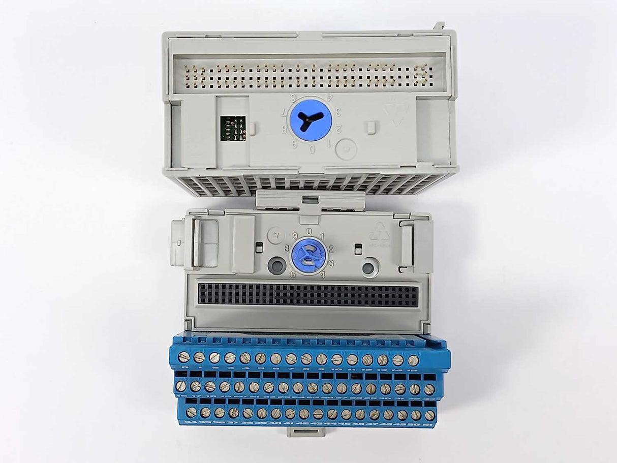 AB 1797-IE8 Ser. A FlexEx 8 Point Analog Input Module w/ 1797-TB3 Base