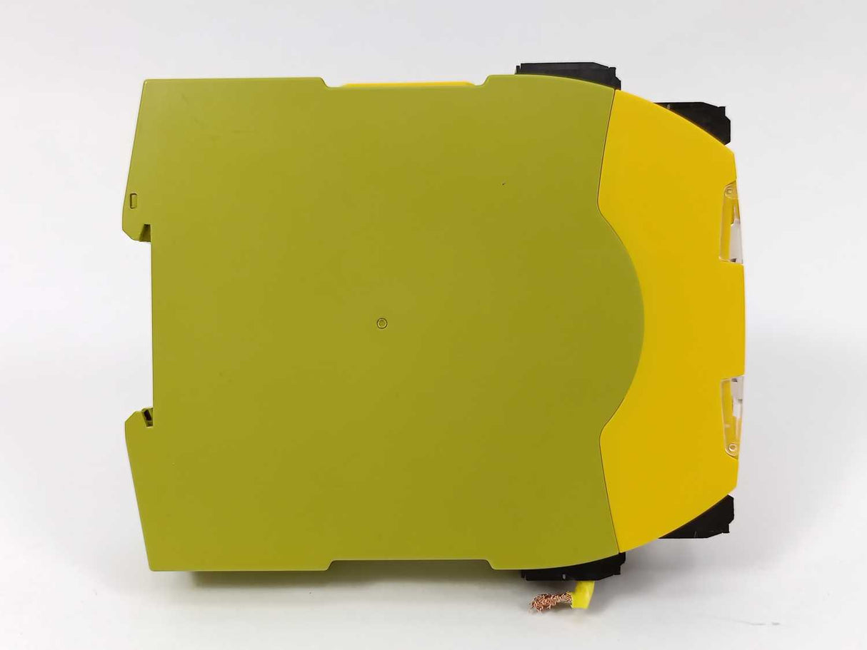 Pilz 751104 Safety Relay, PNOZ s4
