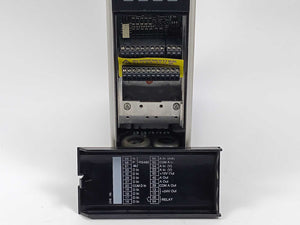 Danfoss VLT5003PT5B20STR3DLF00A00C0 175Z0046 VLT Frequency Inverter 3.1kVa