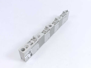Rittal SV 9340.004 Busbar Support for Flat Copper Busbars Batch 4 Pcs.