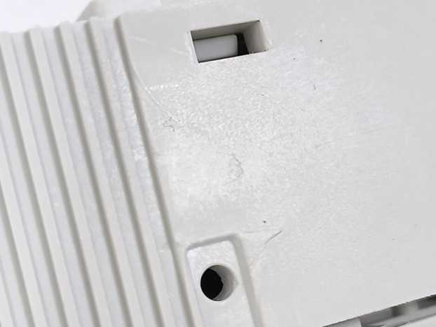 Rittal SV 9340.004 Busbar Support for Flat Copper Busbars Batch 4 Pcs.