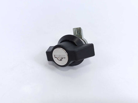 Eaton 220B0013 Front-mounted Closure Mechanism with Cylinder Lock