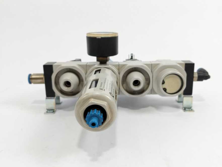 Festo 185743 LFR-D-MINI w/ 162806, 170690 &