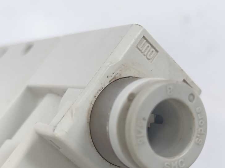 SMC PFM711S-C8-B-M Flow Switch