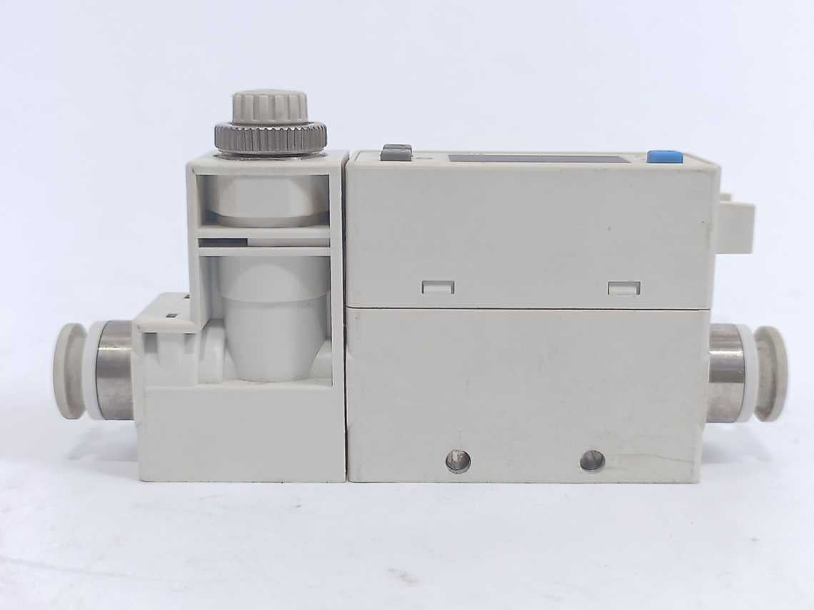 SMC PFM711S-C8-B-M Flow Switch