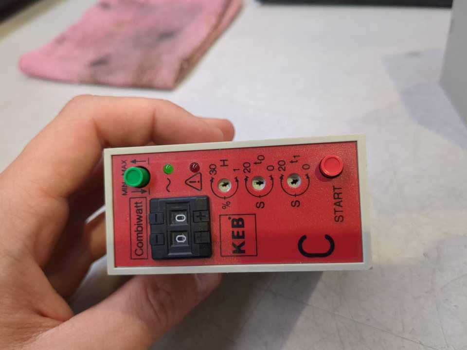 Keb Combiwatt Control Panel / Soft Starter Controller