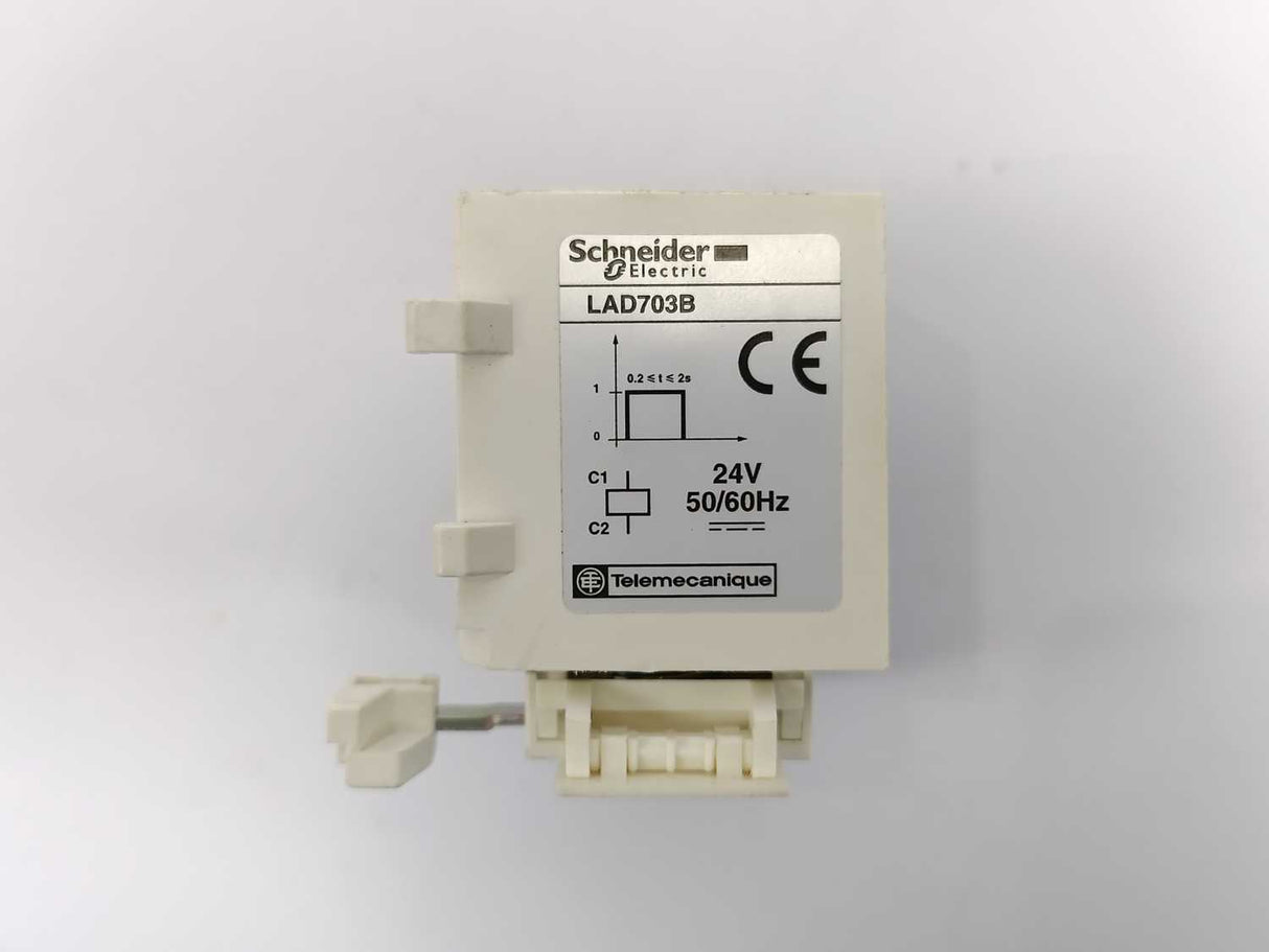 Schneider Electric LAD703B TeSys Trip Reset Unit, 24V AC/DC 50/60Hz