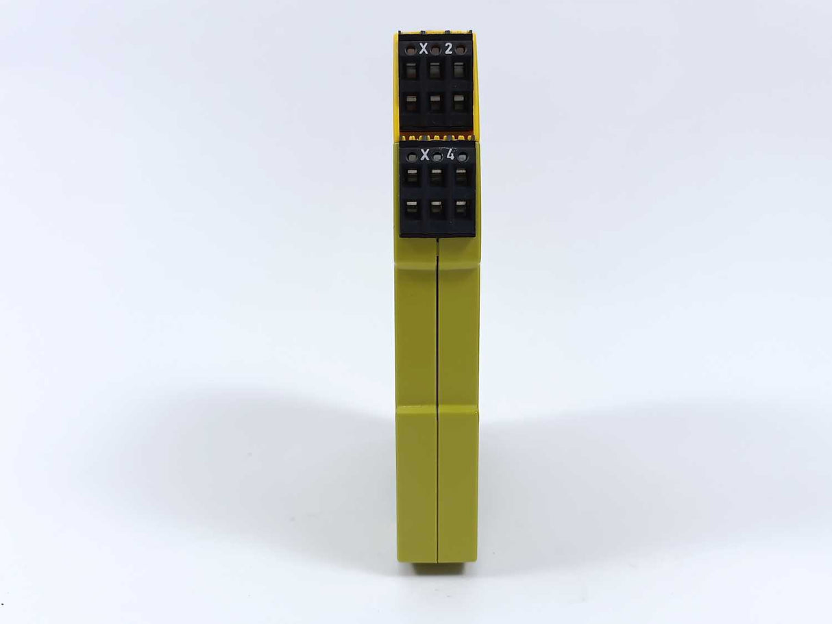 Pilz 751102 PNOZ s2 C 24VDC Safety Relay 3n/o 1n/c