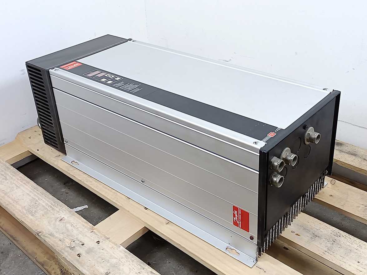 Danfoss 175H1203 VLT 3008, Variable Speed Drive, 380–415 V AC