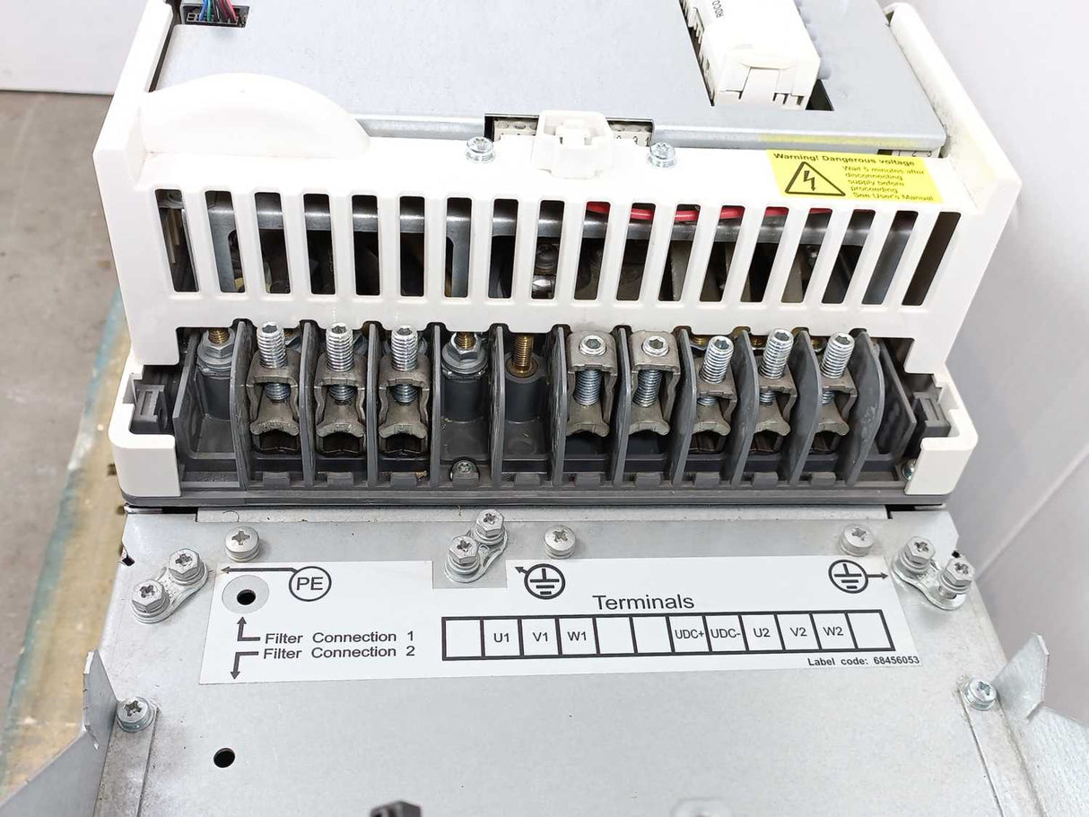 ABB ACS800-31-0050-3 IP21 UL Open Type, Low voltage AC With: CDP312R