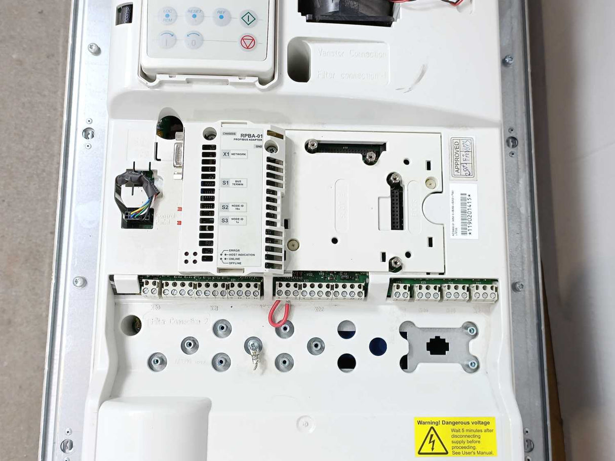 ABB ACS800-01-0050-3+B056+E202+P901+R705 IP55, UL Type 1+Control Panel  CDP312R