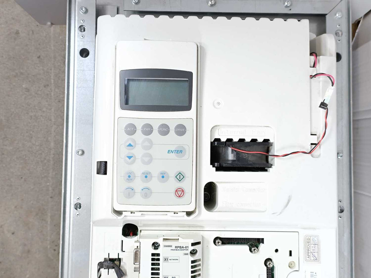 ABB ACS800-01-0050-3+B056+E202+P901+R705 IP55, UL Type 1+Control Panel  CDP312R