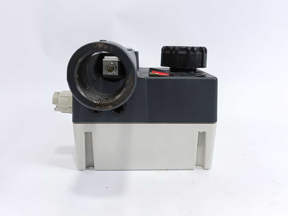 Danfoss 082G3421 AMV 423 Actuator, 230V, 50Hz, 12VA, 1200N, 3s/mm