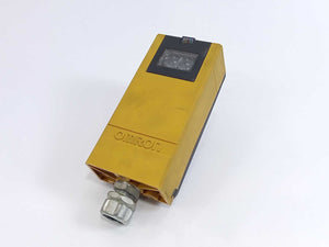 OMRON E3K-R10 Photoelectric Switch