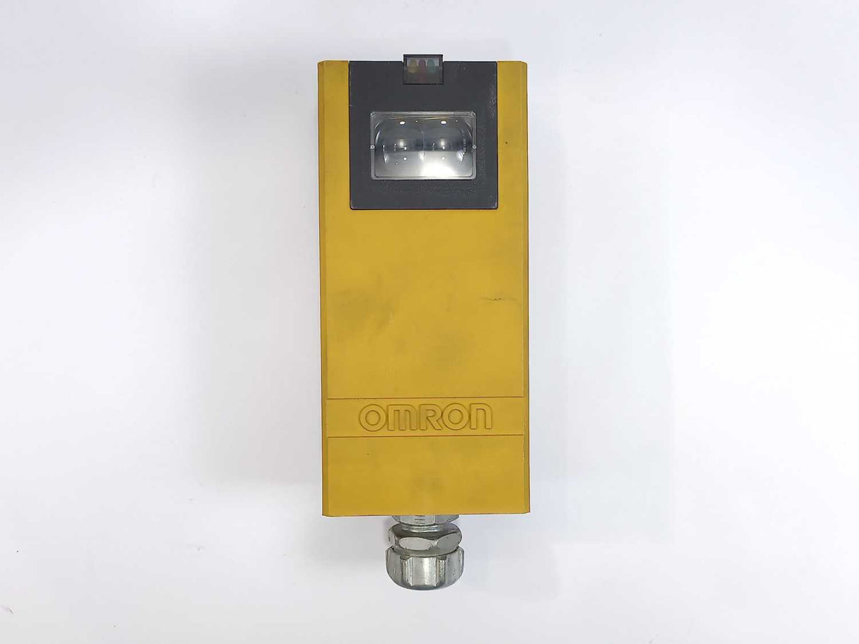 OMRON E3K-R10 Photoelectric Switch