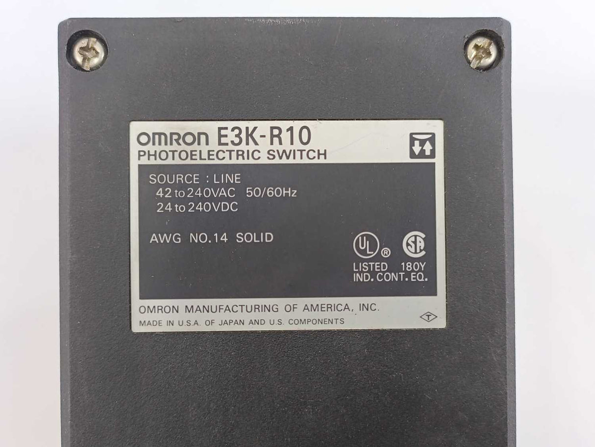 OMRON E3K-R10 Photoelectric Switch