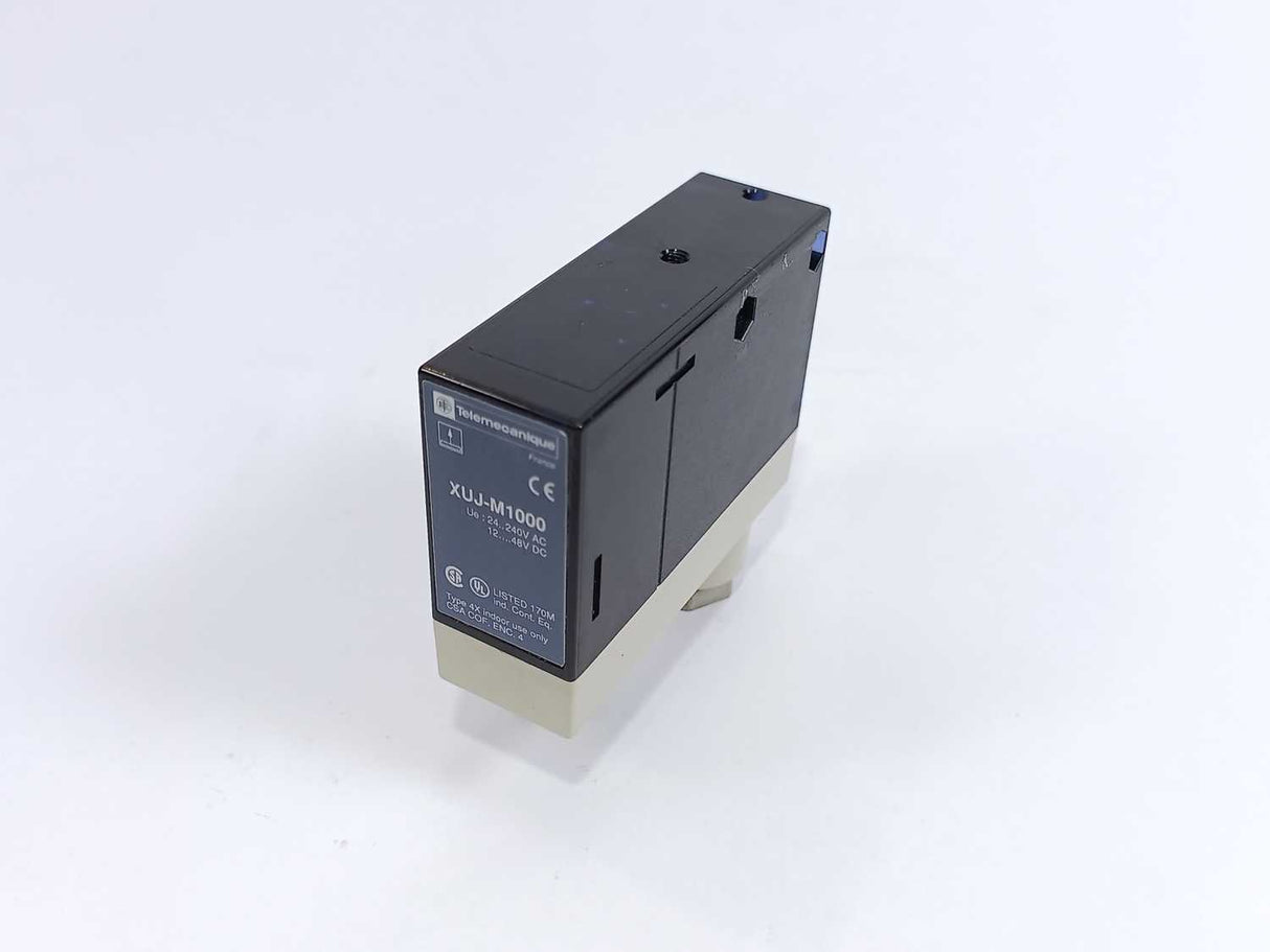 Schneider / Telemecanique XUJ-M1000 Electrical Sensor
