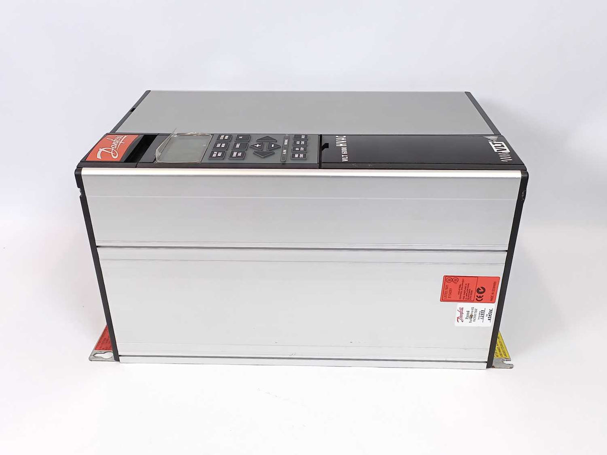 Danfoss VLT6011HT4BC0STR3DLF00A00C0 VLT 6000 HVAC Frequency Converter