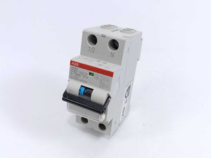ABB 2CSR255140R1324 Circuit Breaker DS201C32A30