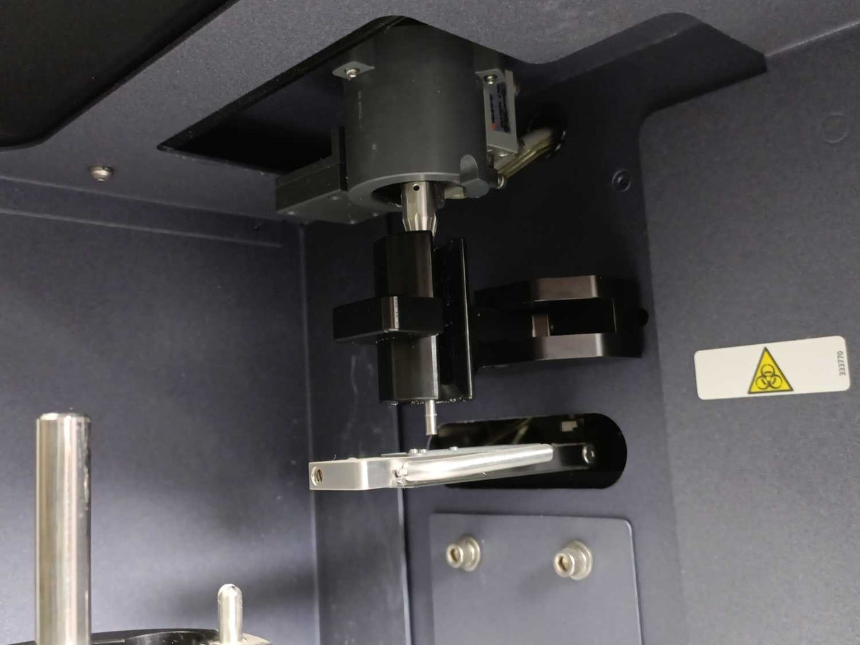 BD Biosciences BD FACSCanto™ II Flow Cytometer 100/115/230V, 50/60Hz, Max P:500W