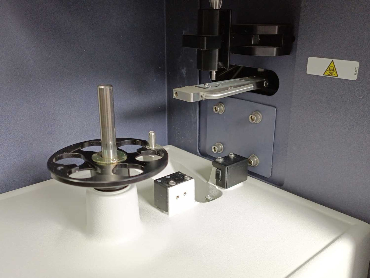 BD Biosciences BD FACSCanto™ II Flow Cytometer 100/115/230V, 50/60Hz, Max P:500W