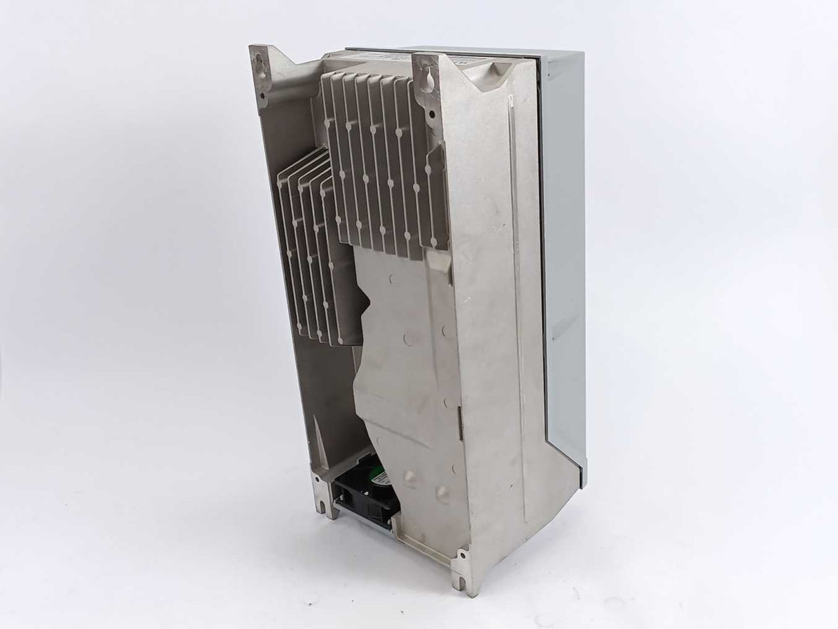 Danfoss 131U0929 FC-102P3K0T4Z55H1XGXXOXSXXXXAXBXCXXXXDX Frequency Converter