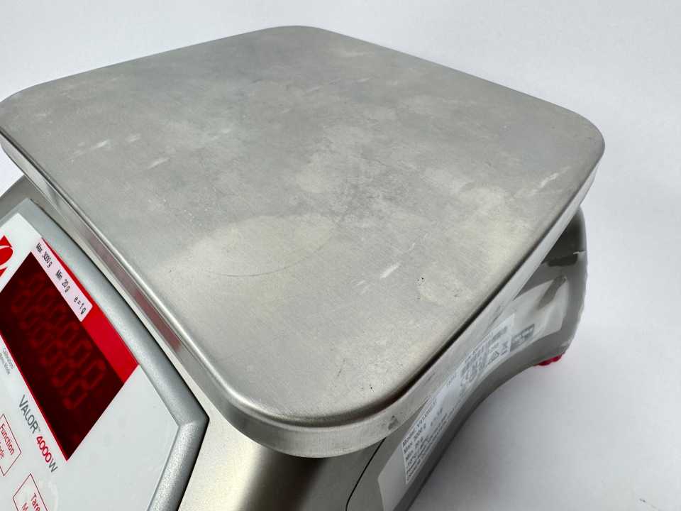 OHAUS V41XWE3T Valor 4000W Compact Bench Scale