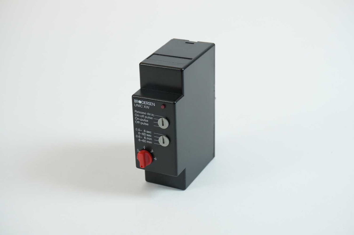 Brodersen Control Systems XW-S1 Relay Module