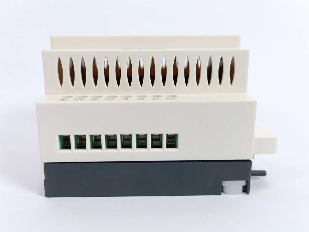 Schneider Electric SR3 XT141FU Expansion Module 14 I/O Output Relay