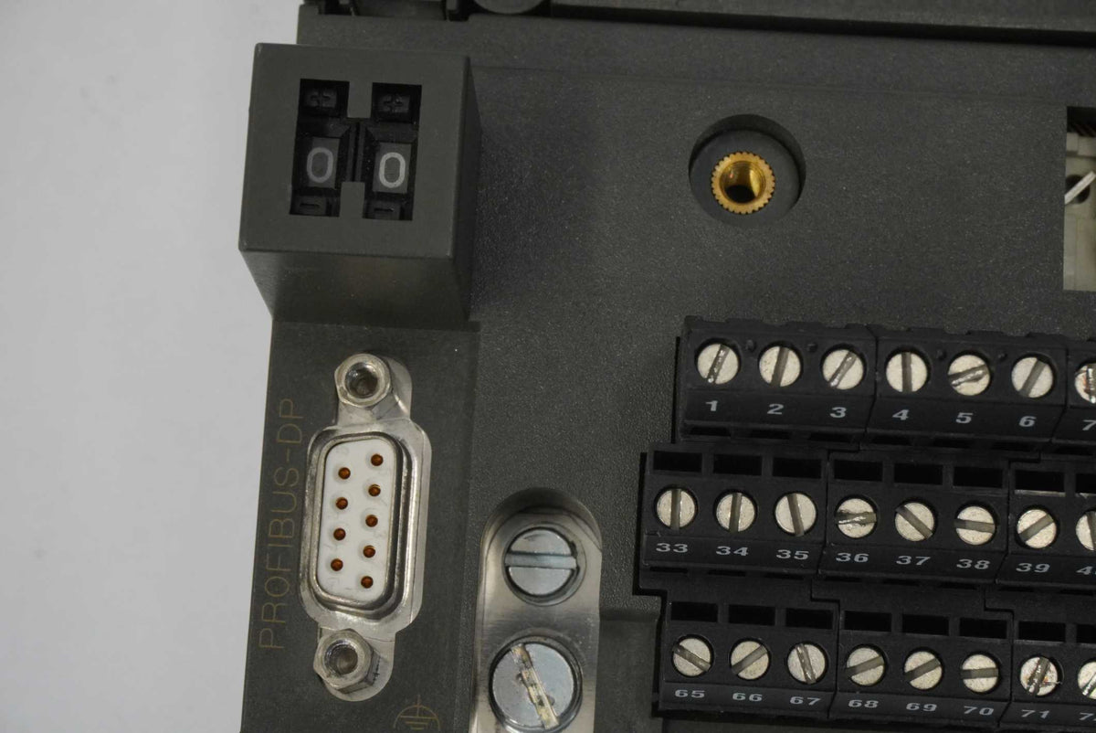 Siemens 6ES7321-1BL00-0AA0 SIMATIC S7-300, SM321 Digital Input module