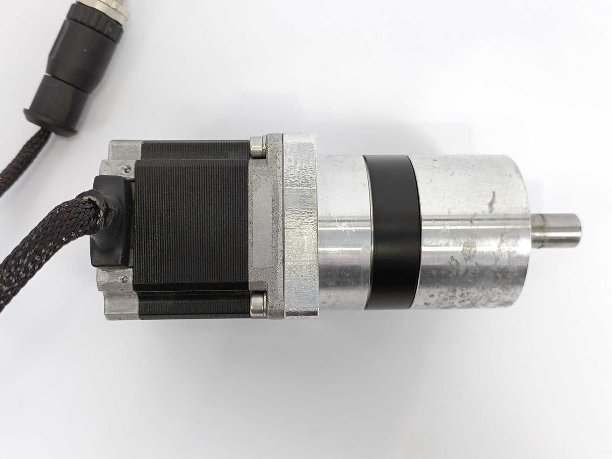 Beckhoff AS1030-0000 Stepper Motor w/ AG1000-+PM52.7.06/01 Planetary Gearbox