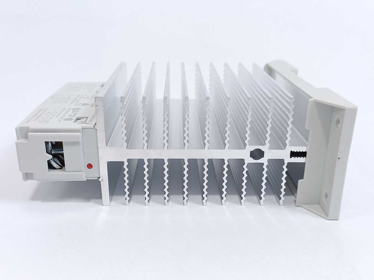 Siemens 3RF2330-1AA06 SIRIUS State Contactor