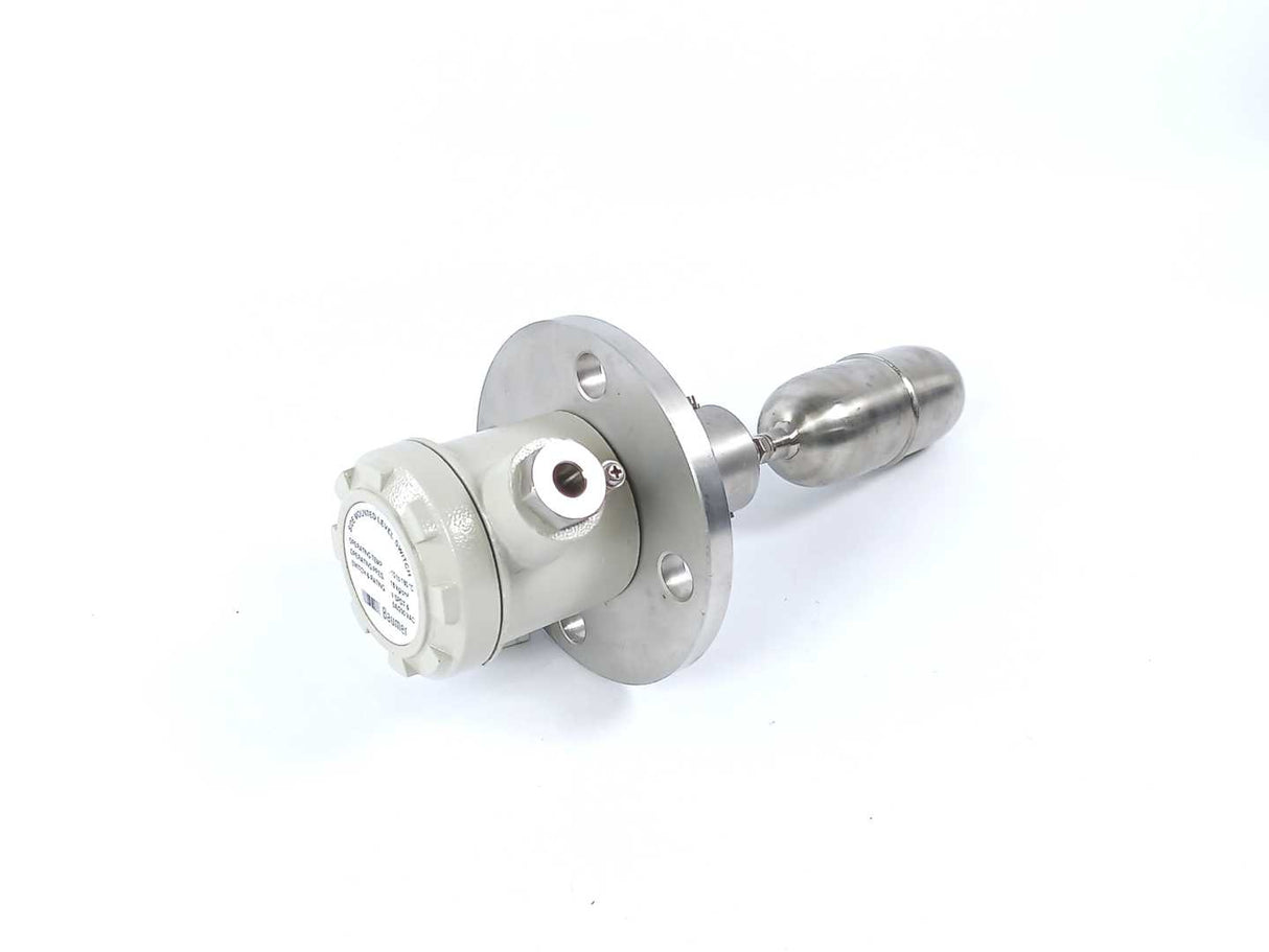 Baumer LA Side Mounted Level Switch